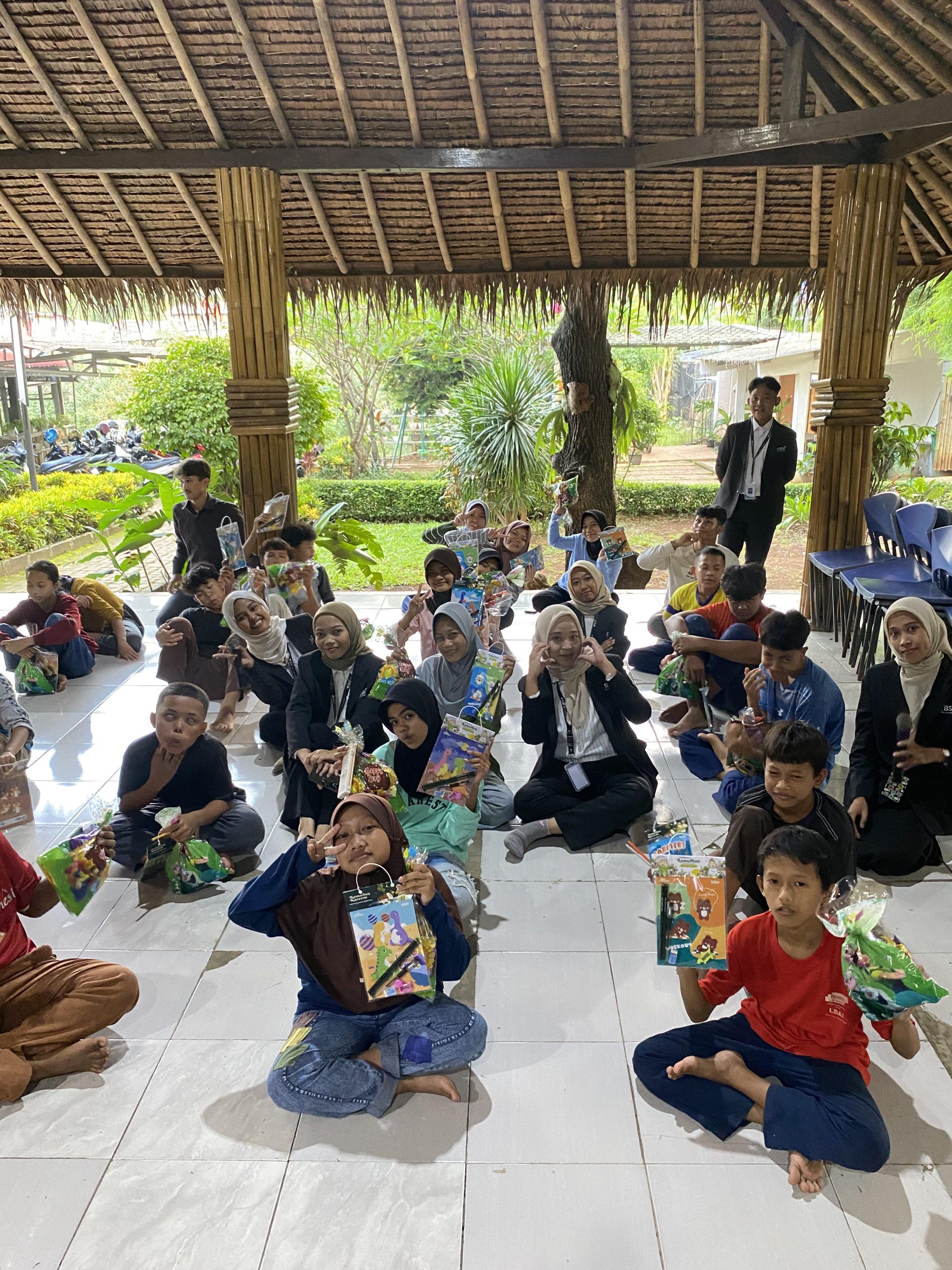 BSI UNISMA BEKASI RAMADHAN BERBAGI (6)