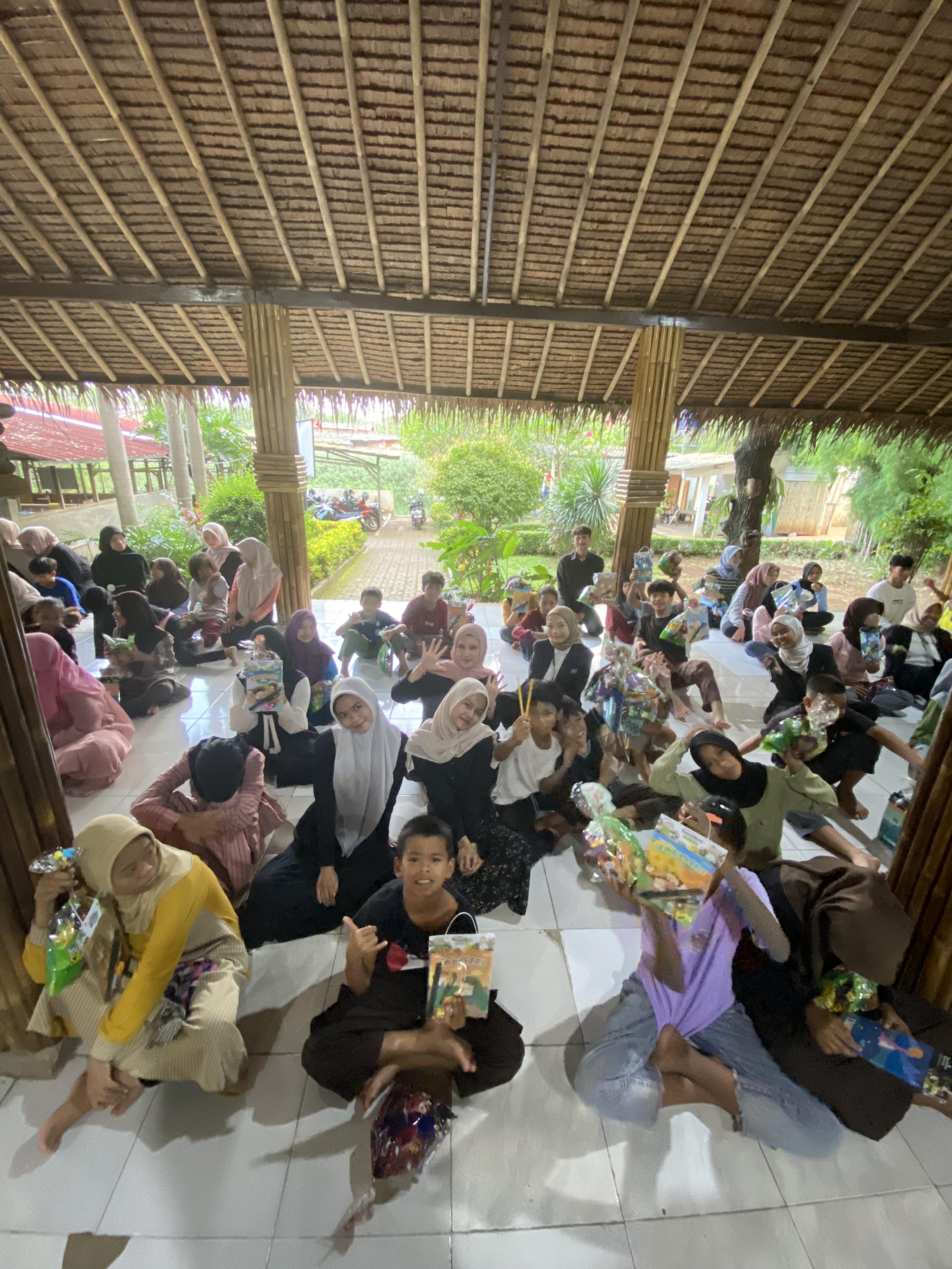 BSI UNISMA BEKASI RAMADHAN BERBAGI (8)