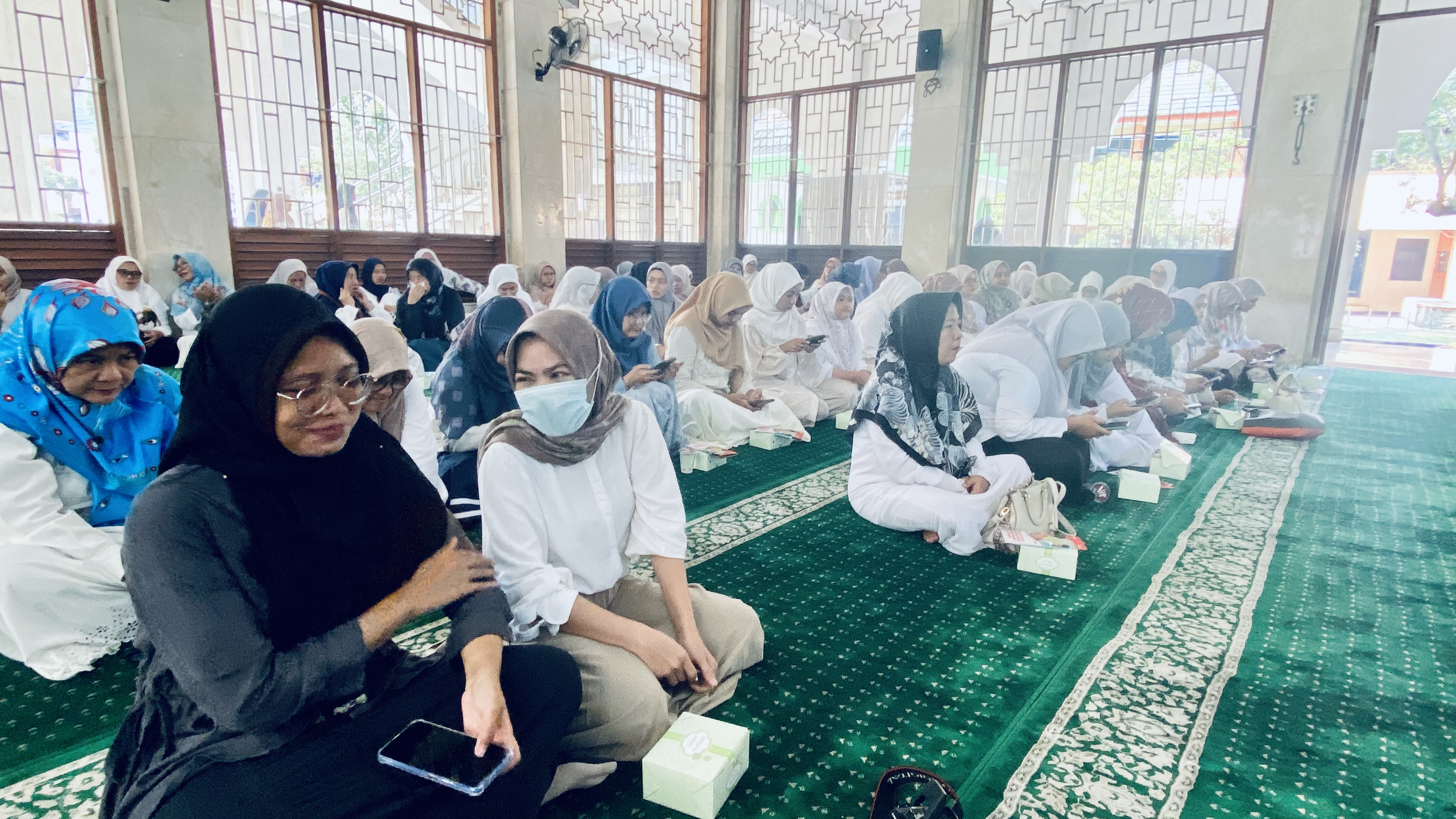 Halal Bihalal UNISMA Bekasi Universitas Islam 45 (13) Halal Bihalal UNISMA Bekasi Universitas Islam 45 (13)