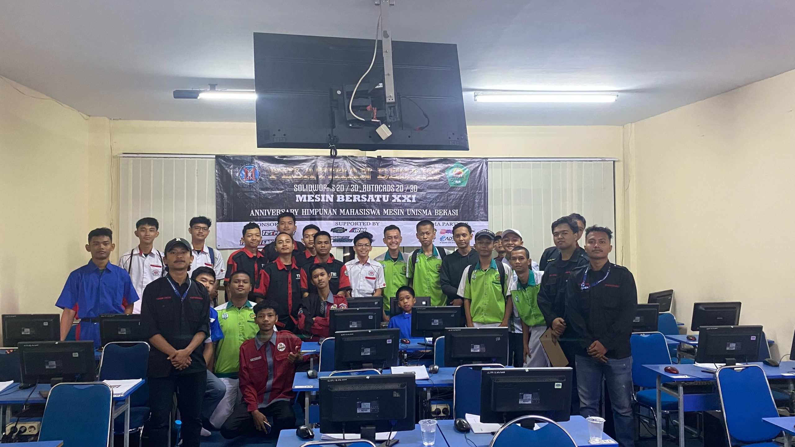 Pelatihan Solidworks dan Autocad 2D 3D Unisma bekasi universitas islam 45