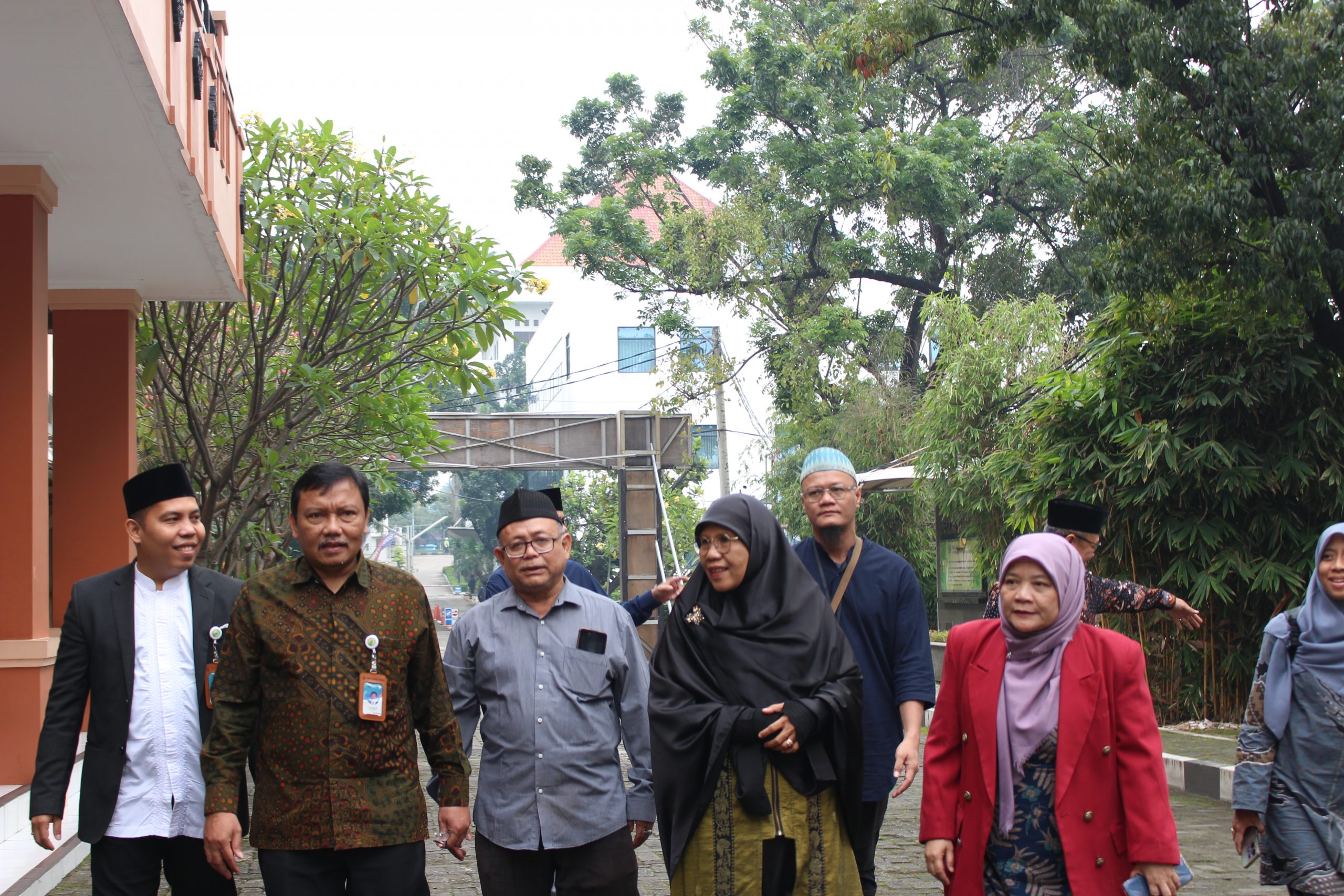 BAN-PT Melakukan Asesmen Lapangan Akreditasi Program Studi Hukum Keluarga (1)