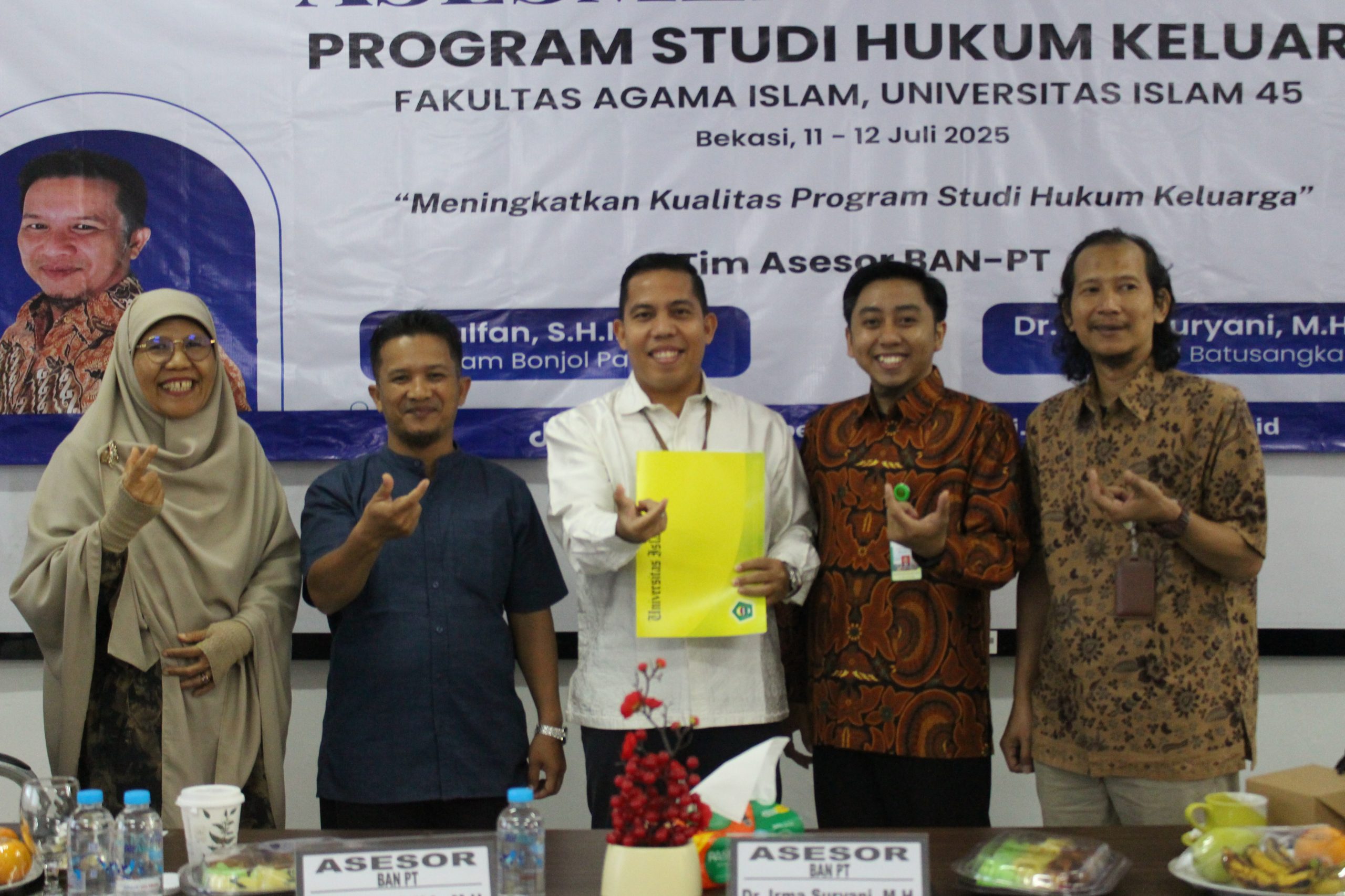 BAN-PT Melakukan Asesmen Lapangan Akreditasi Program Studi Hukum Keluarga (8)