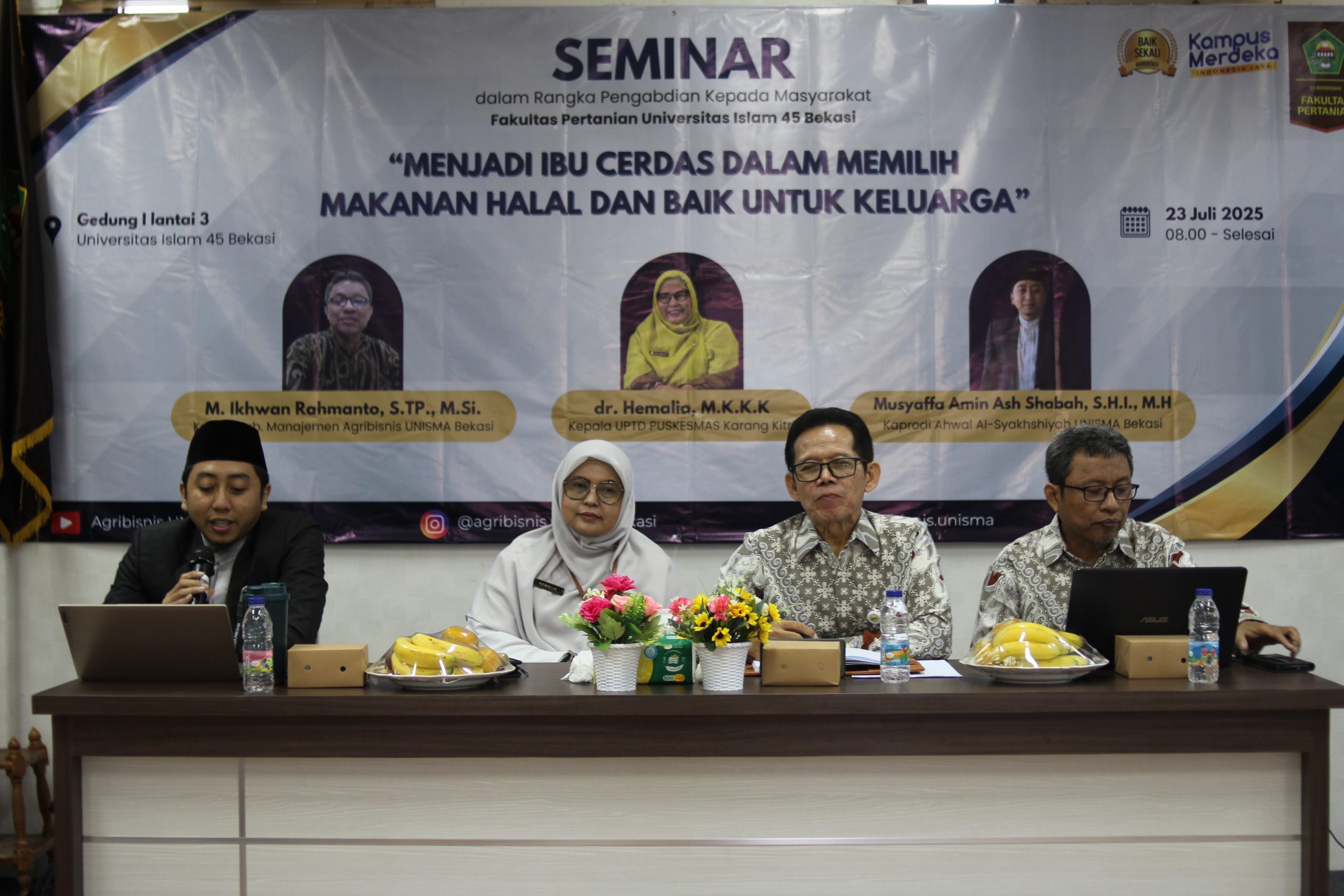 Seminar Makanan Halal UNISMA Bekasi Edukasi untuk Ibu Cerdas dan Peran Kampus dalam Pendidikan di Bekasi (3)
