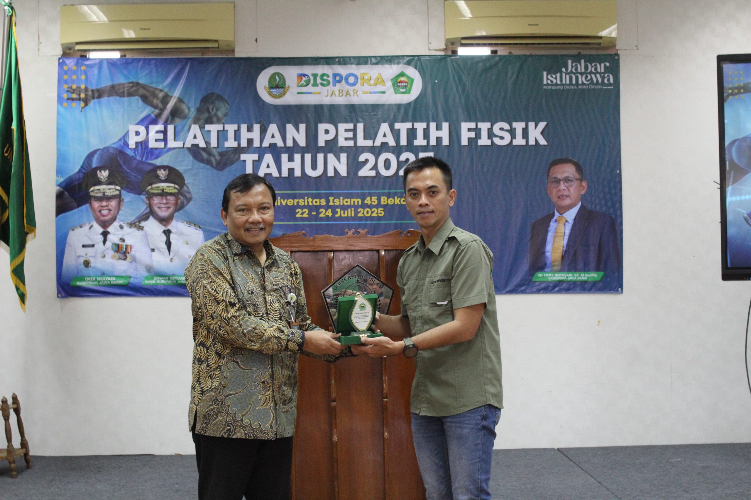 UNISMA Bekasi dan Dispora Jabar Resmi Buka Pelatihan Pelatih Fisik 2025 Tingkatkan Kompetensi di Kampus Bekasi (1)