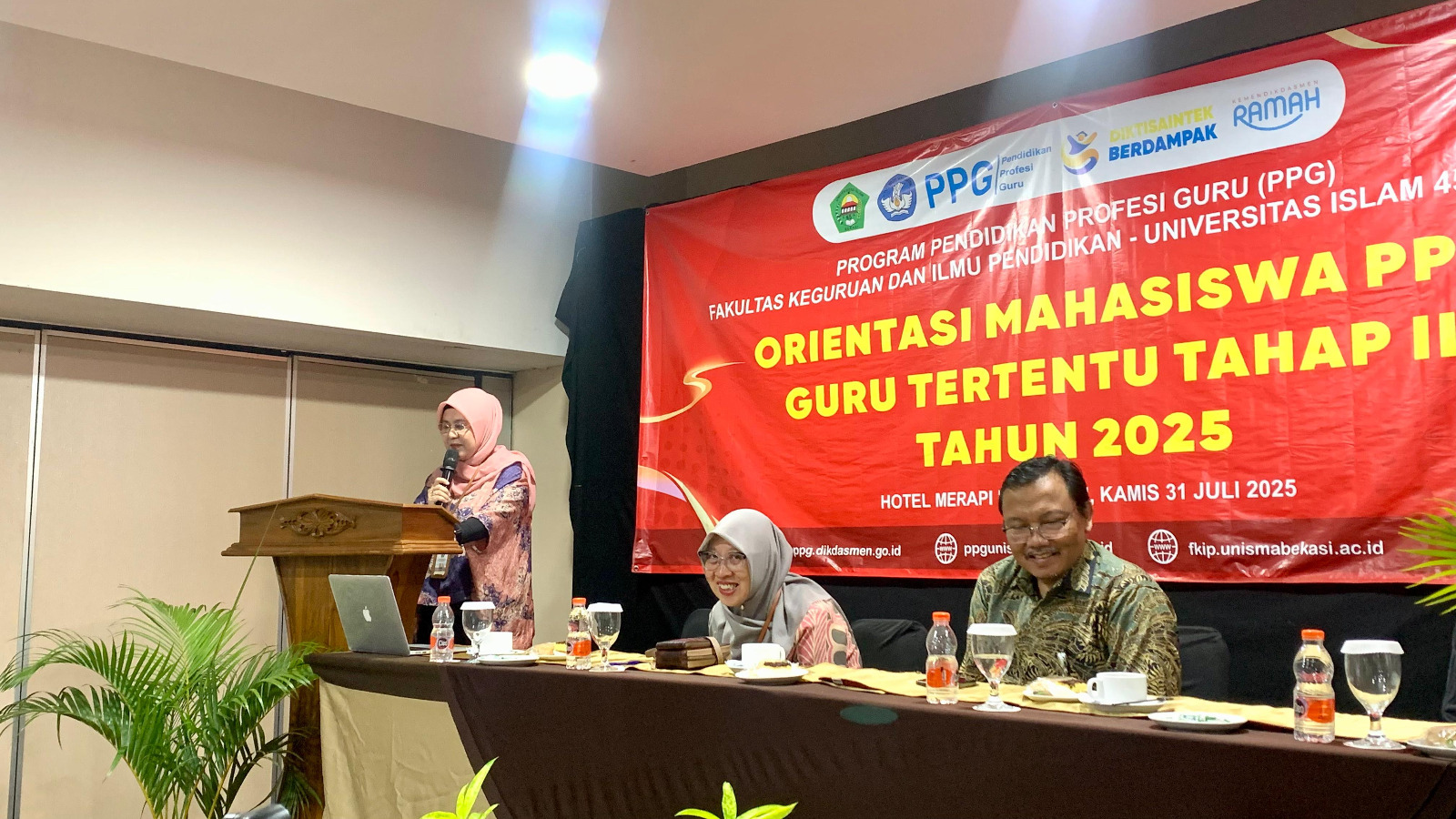 Orientasi Mahasiswa PPG Langkah Awal Menjadi Guru Profesional di Kampus Universitas Islam 45 Bekasi (18)