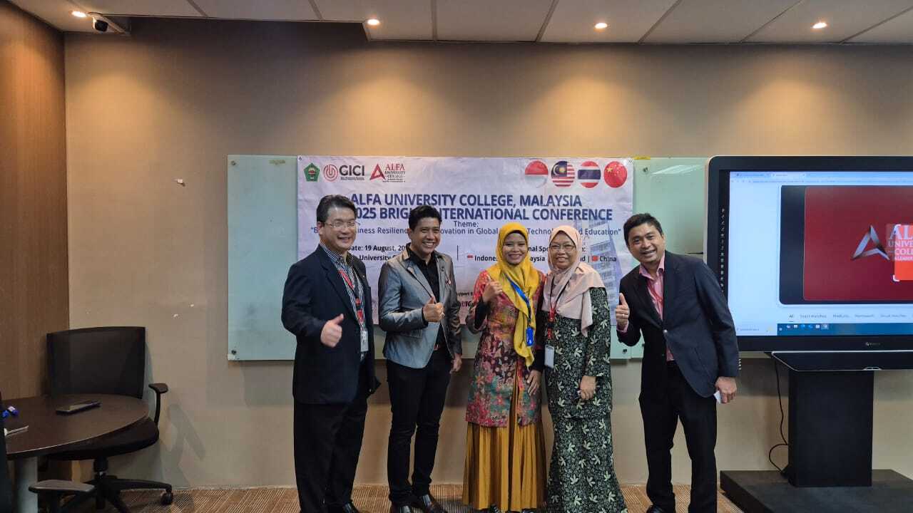 STIKes Mitra RIA Huasada Jakarta