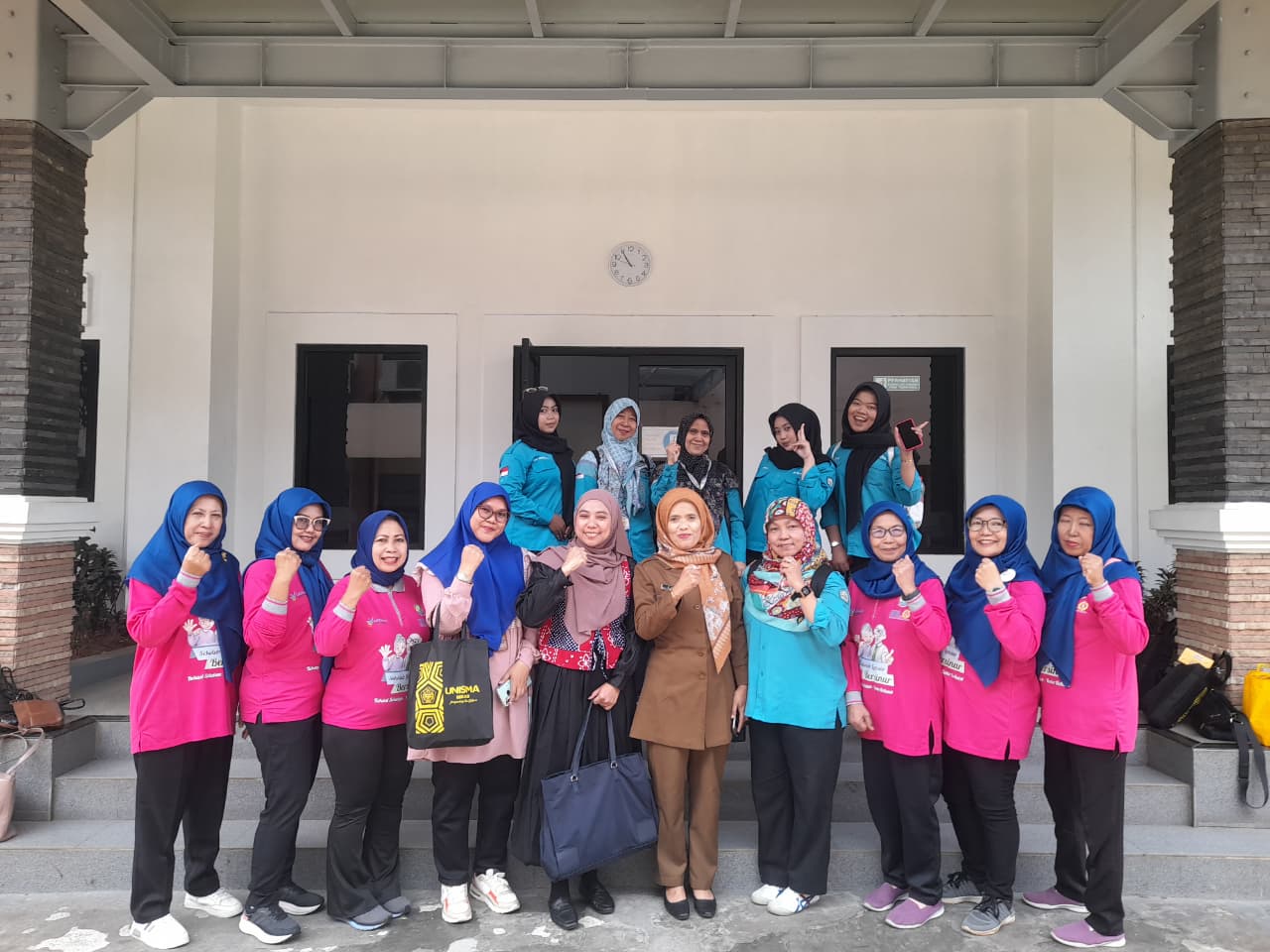Sekolah Lansia BERSINAR Kota Bekasi bersama UPTD Pengendalian Penduduk Kec. Bekasi Selatan Gelar Edukasi Makanan Bergizi Kesehatan Lansia di kampus UNISMA Bekasi (1)
