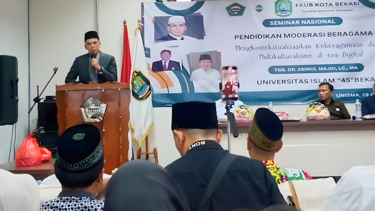 PAI UNISMA Bekasi dan FKUB Kota Bekasi Gelar Seminar Nasional Tuan Guru Bajang Ajak Mahasiswa PAI Bijak di Era Digital (1)