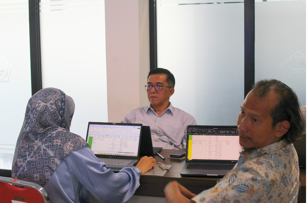 UNISMA BekasiUM.ID Bersama Majlis Dikti Litbang PP Muhammadiyah Gelar Workshop Penyusunan Renstra dan Kurikulum OBE Sesuai Permen 39 Tahun 2025 (3)ff