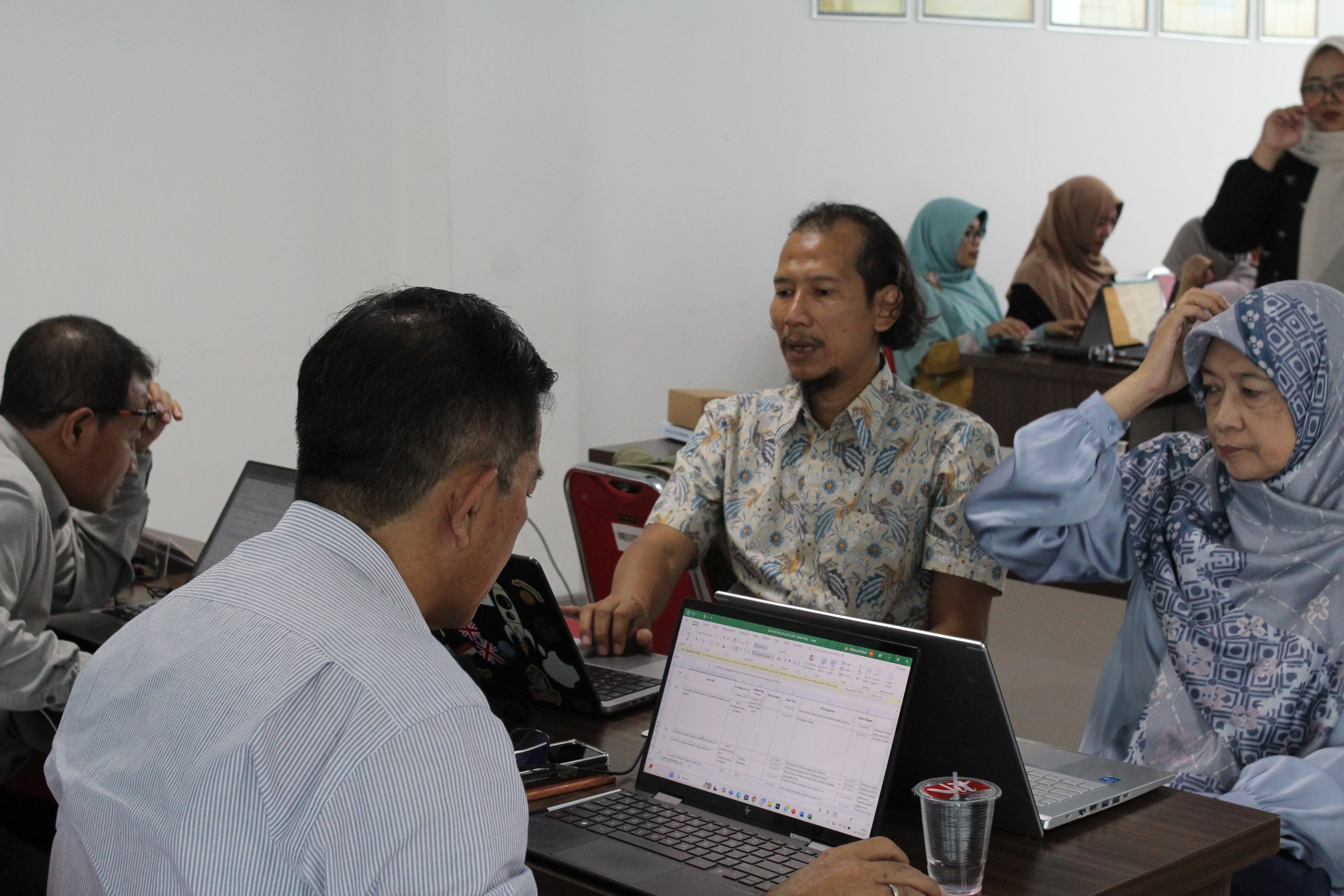 UNISMA BekasiUM.ID Bersama Majlis Dikti Litbang PP Muhammadiyah Gelar Workshop Penyusunan Renstra dan Kurikulum OBE Sesuai Permen 39 Tahun 2025 (5)ff