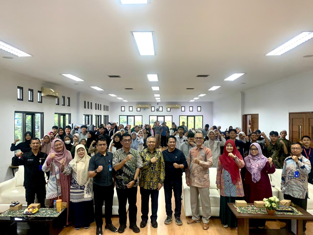 Seminar Bisnis “Prospek Bisnis bagi Gen Z” Hadirkan Wawasan Kewirausahaan bagi Mahasiswa UNISMA Bekasi (1)
