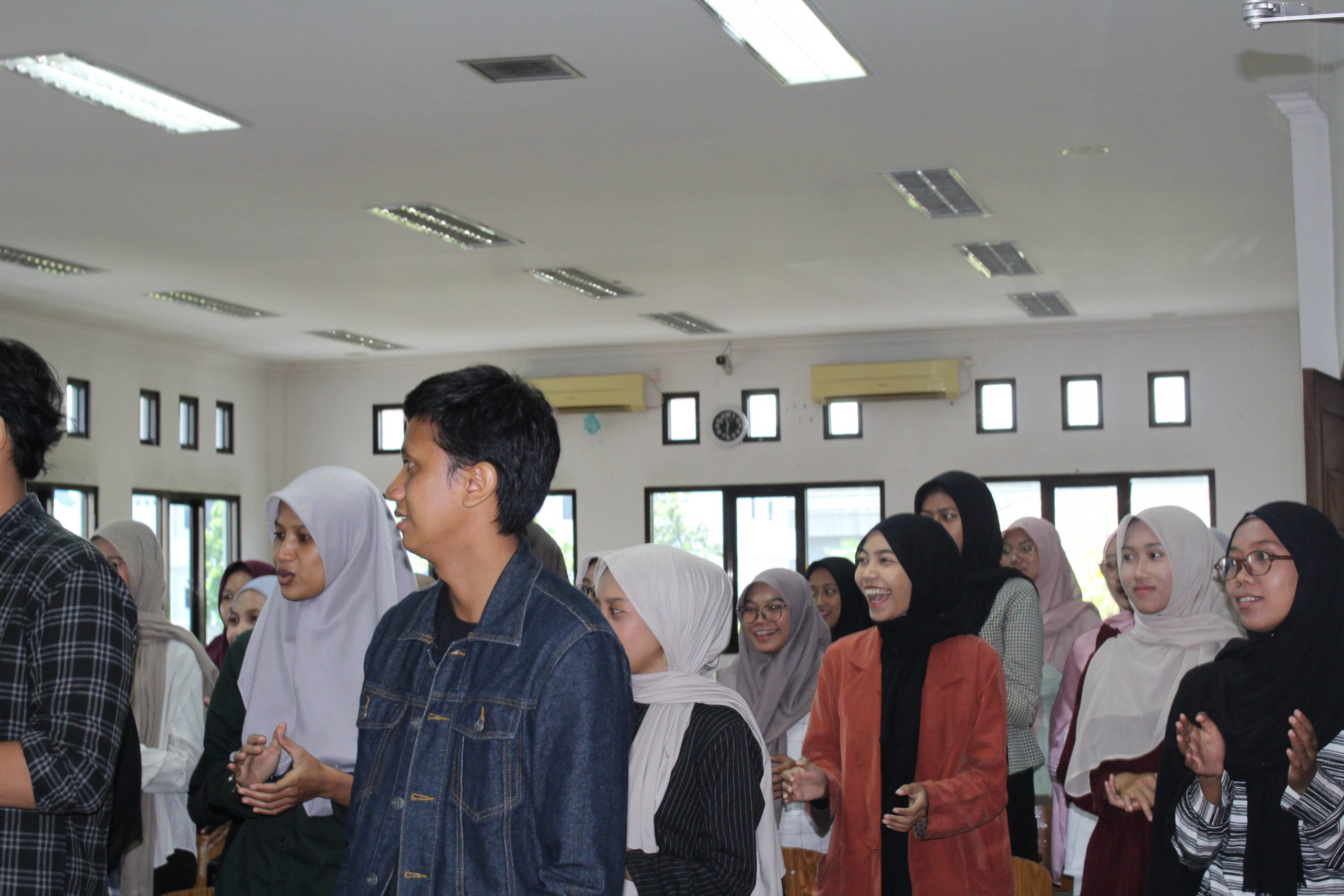 Cevest Goes to Campus Digelar di UNISMA Bekasi Bekali Mahasiswa Akhir dan Alumni (12)