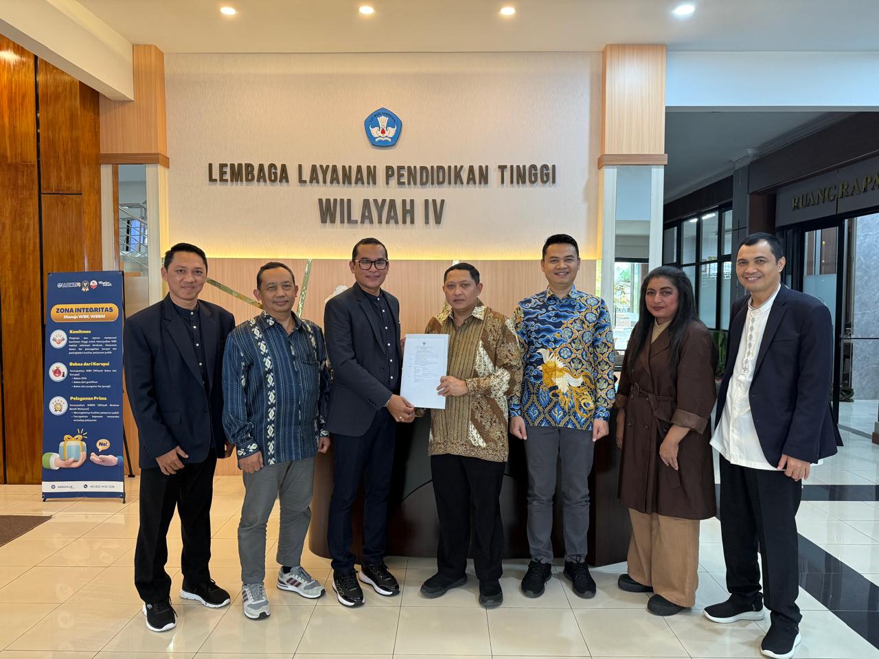 Prof. Dr. Baharuddin, S.Pd.I., M.Pd UM Indonesia UNISMA Bekasi Muhammadiyah Islam 45 (1)