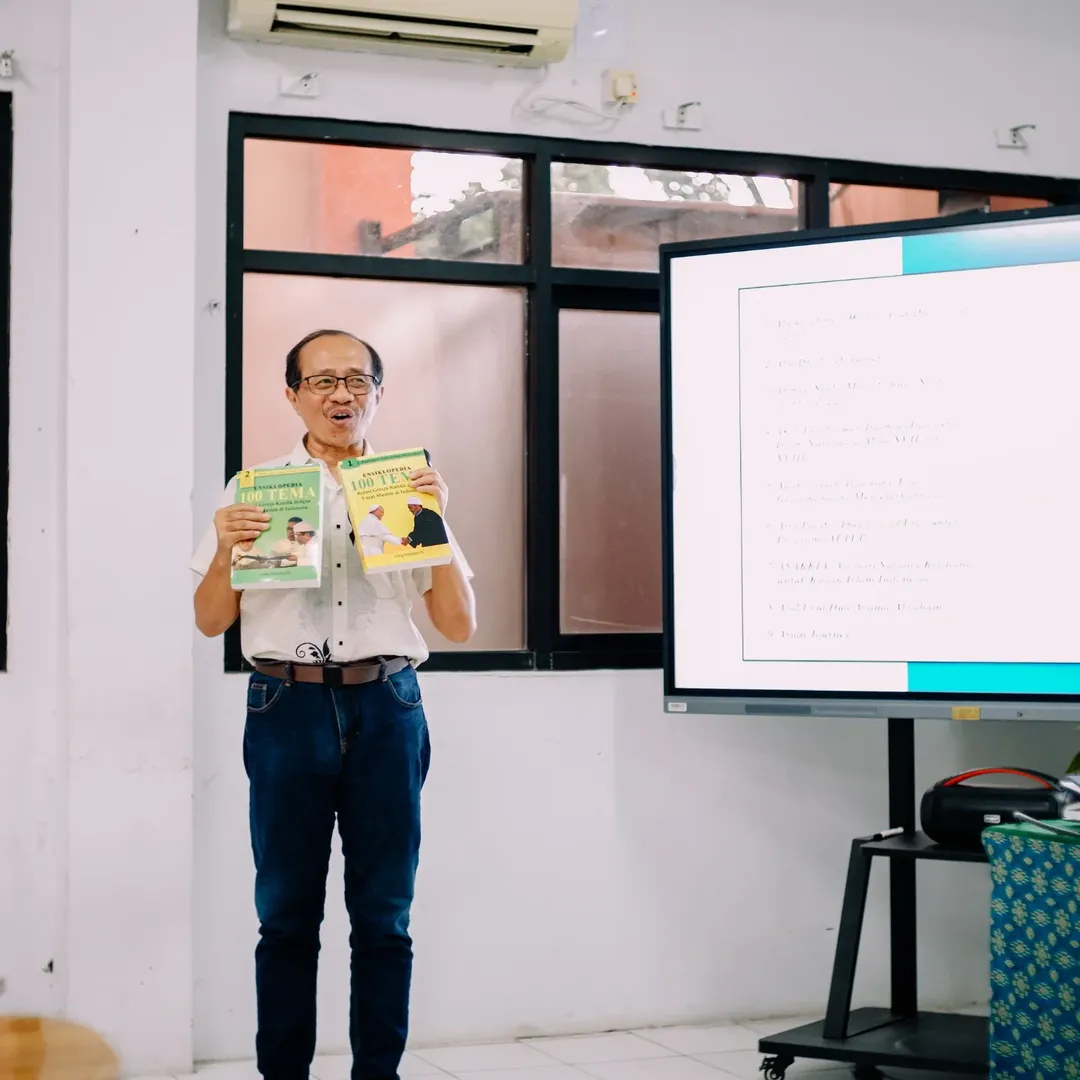 KULIAH TAMU LINTAS IMAN- MEMPERKUAT RELASI ISLAM DAN KRISTEN DI INDONESIAPada hari Kamis, 26 Fe-4